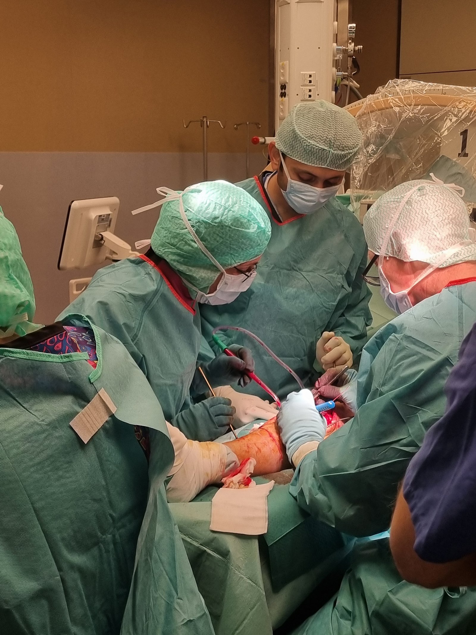 Dr. Raghav Suthar - Orthopaedic Practice